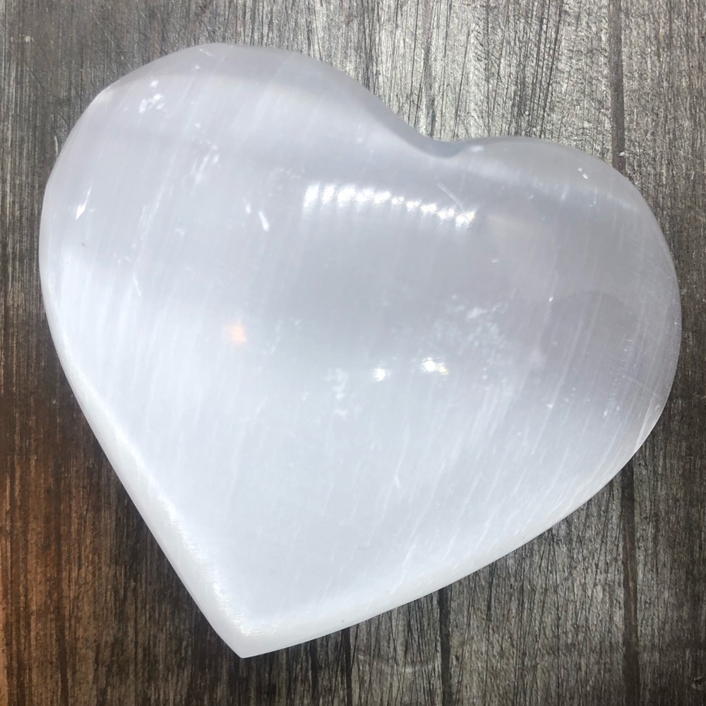 Lg polished crystal selenite heart protection